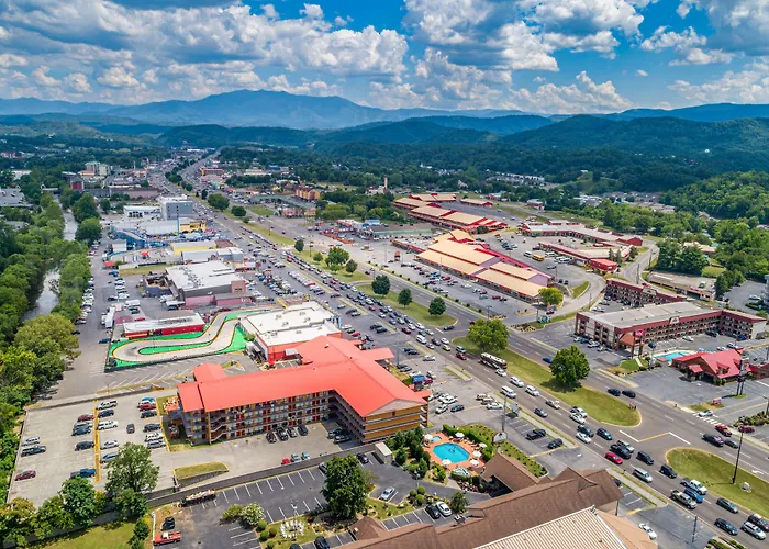 Americana Inn A Travelodge By Wyndham Pigeon Forge