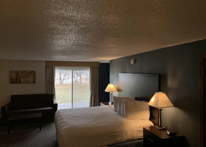 Best Western Riverfront Hotel