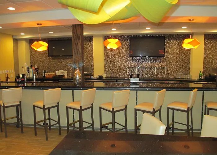 Fort Myers City Center Hotels