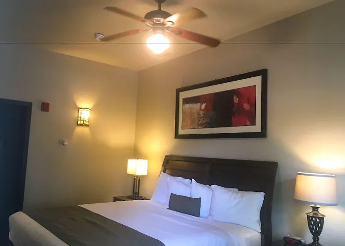 Kenai Hotels