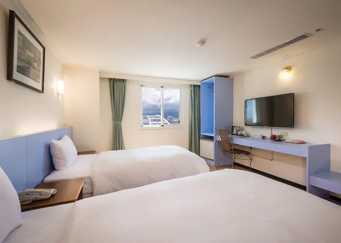 Apple Hotel