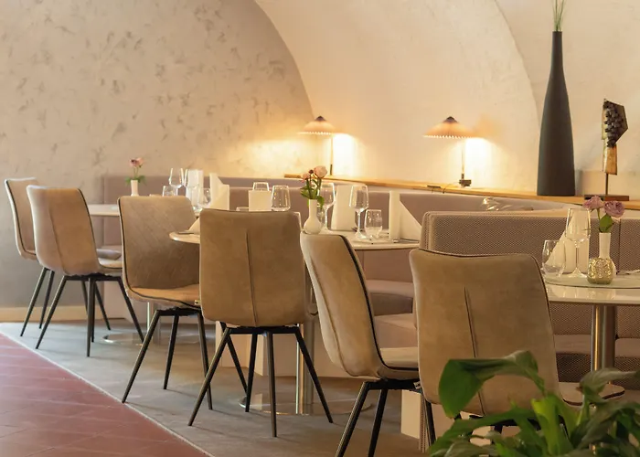 Hotels in Neumagen-Dhron