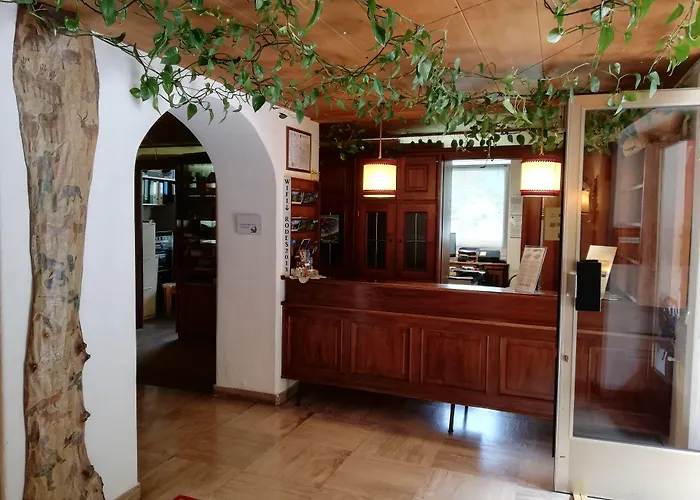Hotel Rodes Urtijëi