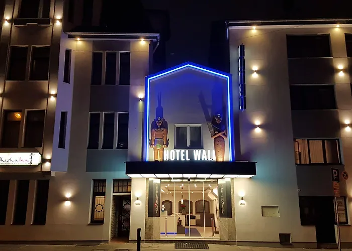 Wali'S Hotel