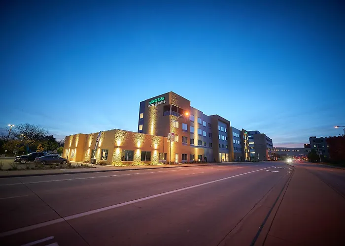 La Crosse Hotels