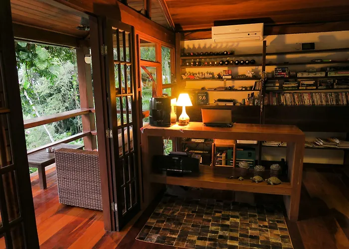 Atlantica Jungle Lodge Ilha Grande