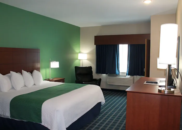 Emmetsburg Hotels