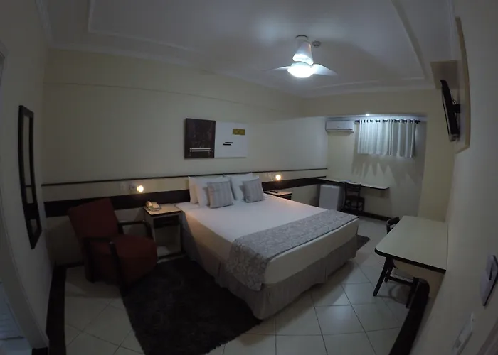 Hotel Cristal Rio Claro