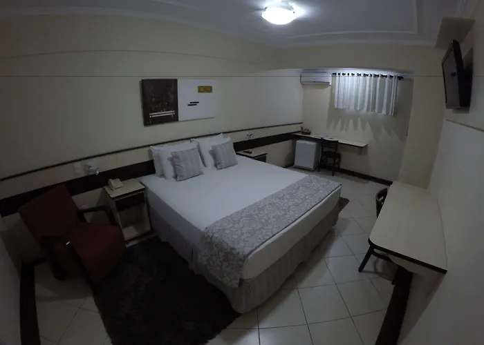 Hotel Cristal Rio Claro