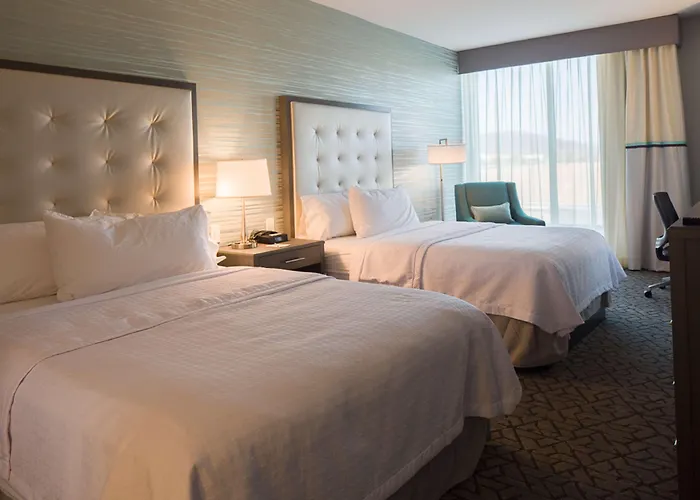 Center Valley Hotels