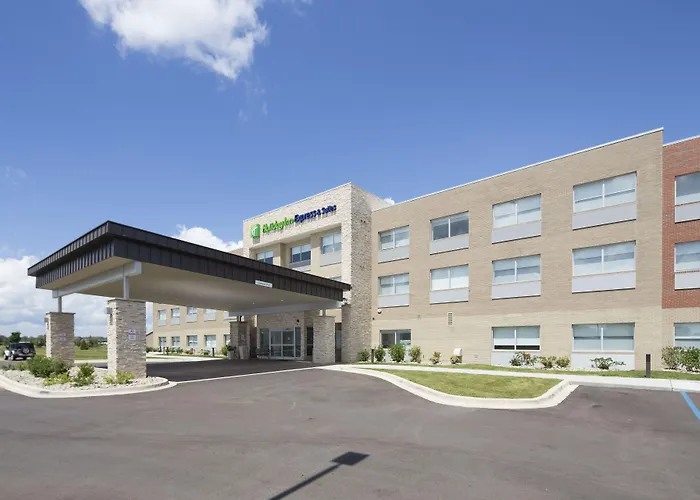 Holiday Inn Express & Suites - Gaylord By Ihg