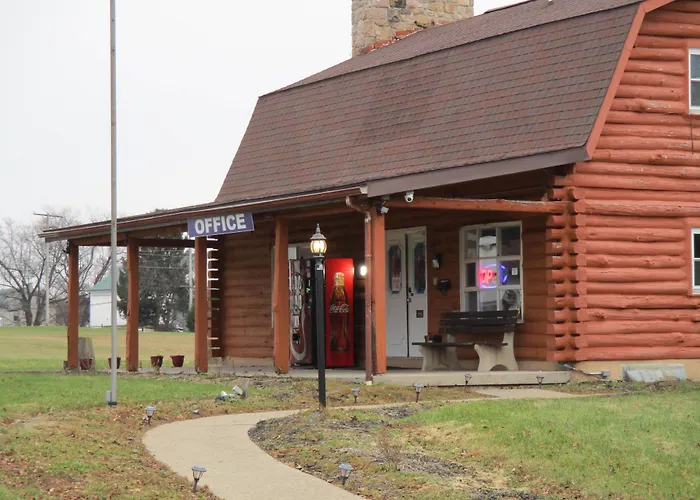 Shartlesville Hotels