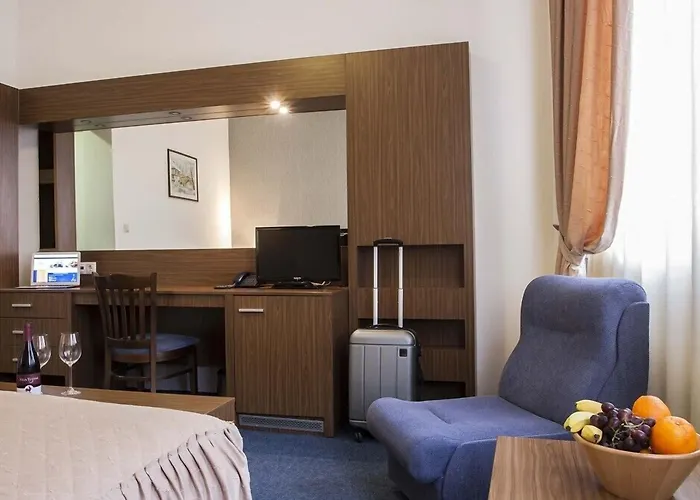 Diter Family Hotel