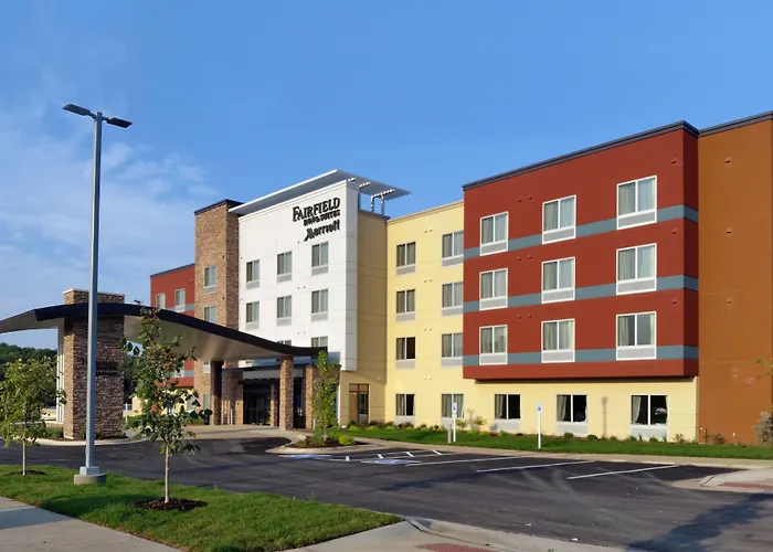 Fairfield Inn & Suites By Marriott Decorah
