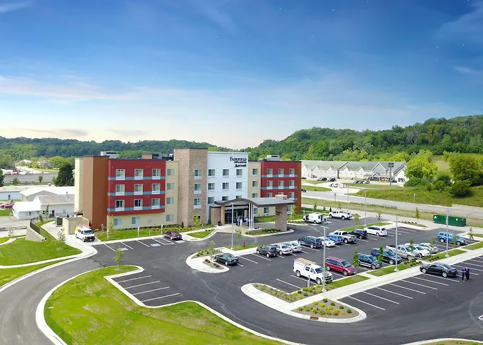 Fairfield Inn & Suites By Marriott Decorah