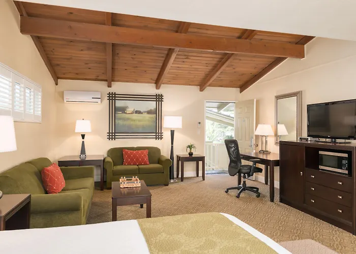 Country Inn Motel