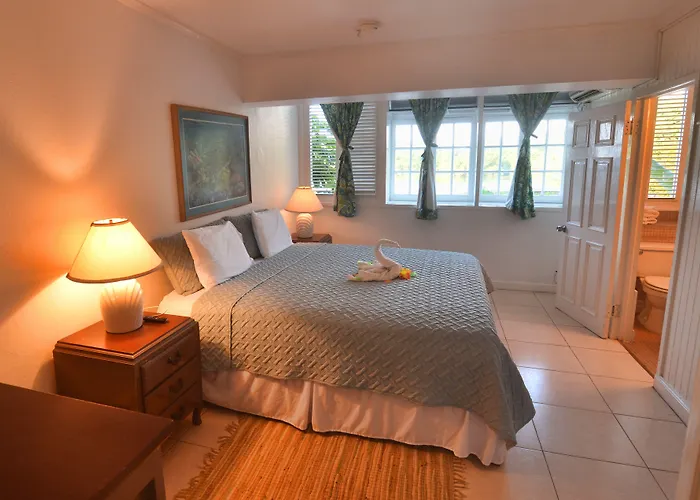 Moon San Villa At The Blue Lagoon