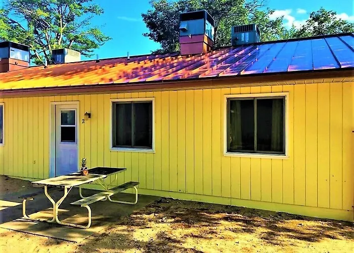 Gold Coast Family Cottages Oscoda