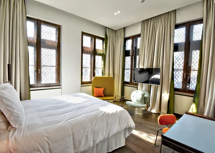 Hotel The Fourth - Tafelrond Leuven