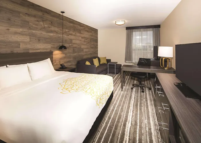 McDonough Hotels