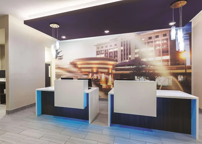 La Quinta By Wyndham Terre Haute