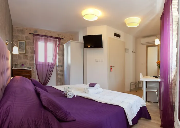 Bed & Breakfast Vila Baguc Split