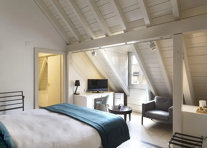 Hotels in Rolle