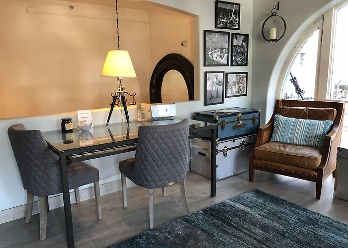 Broadlind Hotel Long Beach