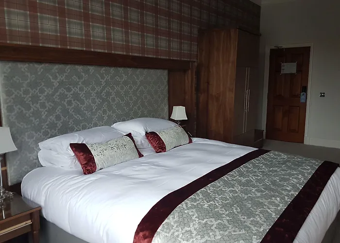 Penicuik Hotels