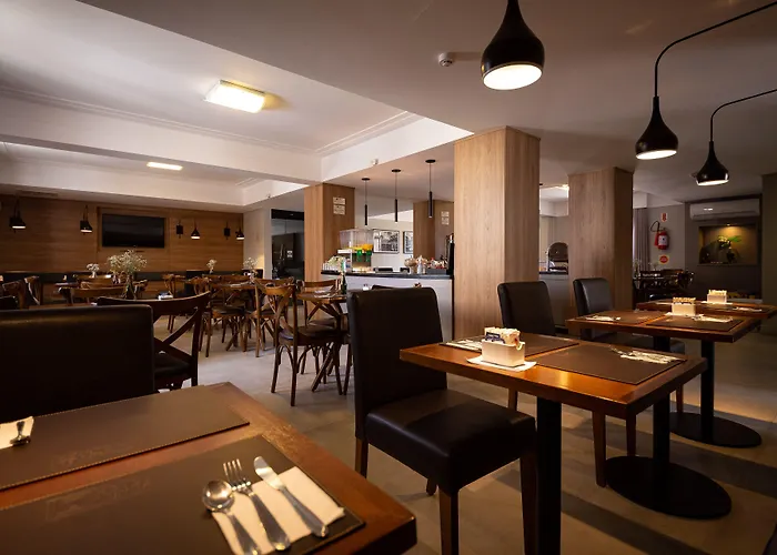 Hotel Lunes Sao Jose 