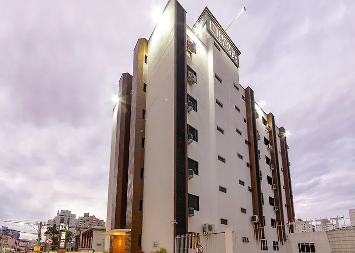 Hotel Lunes Sao Jose 