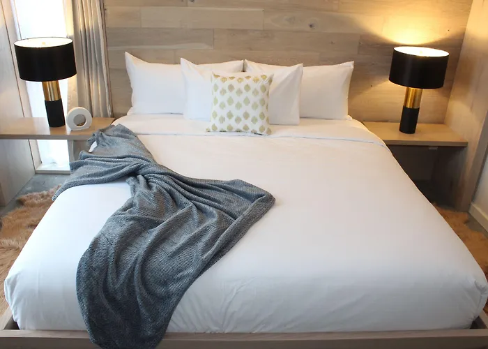 The Preston House And Hotel Riverhead