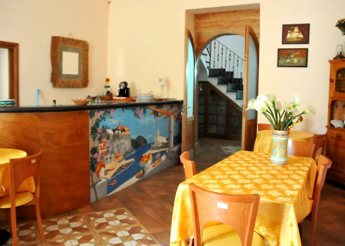 Enzoilnegro Home Città di Lipari