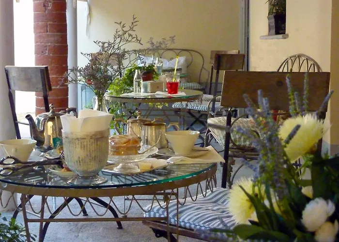 Bed and Breakfast Casa Dellatorre Alba 