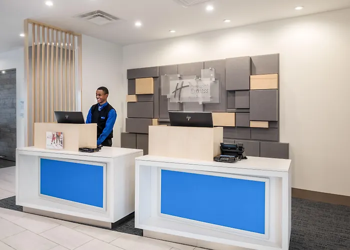 Holiday Inn Express & Suites St. Louis - Chesterfield By Ihg
