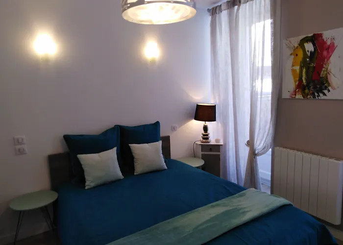 Les Chambres Hautes d'Anastasia Rodez