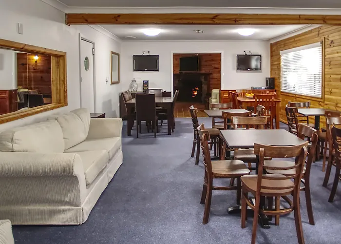 Adaminaby Hotels