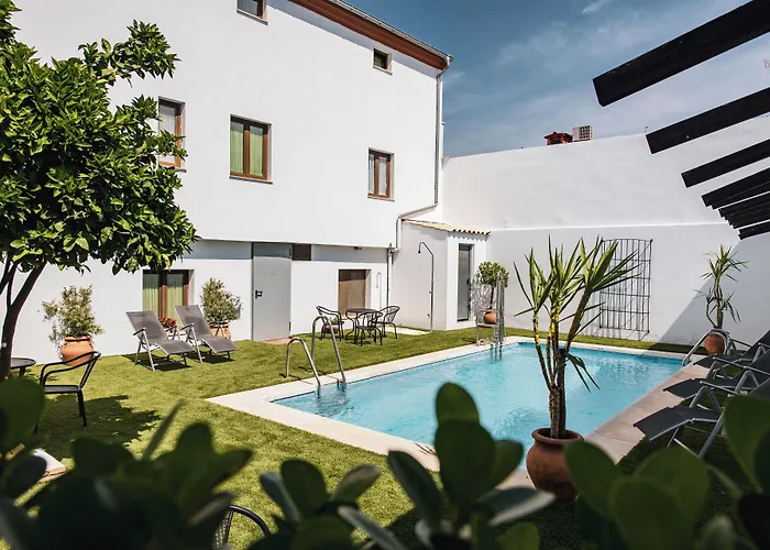 Hostal Aznaitin Baeza