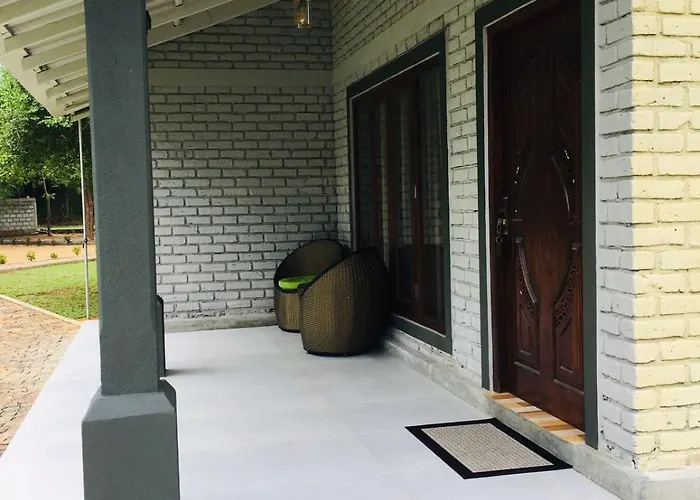 Sandalu Bungalows Unit1