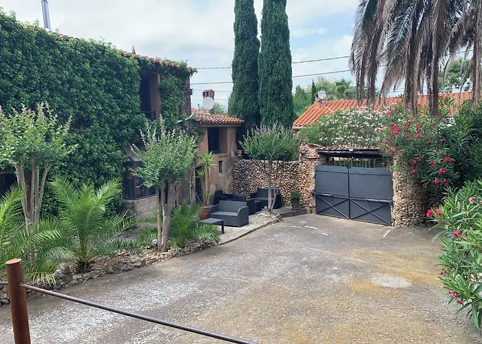 Casa9 Hôtel Thuir