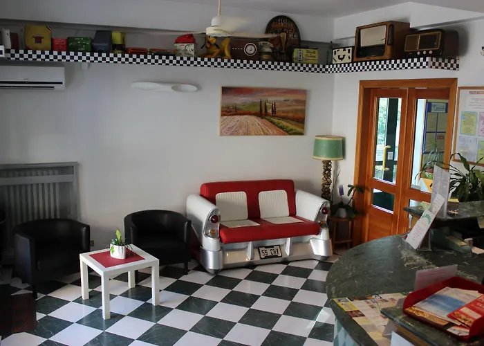 Albergo Moderno Modena