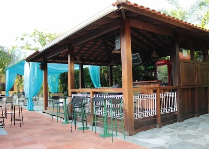 Maria Plaza Hotel