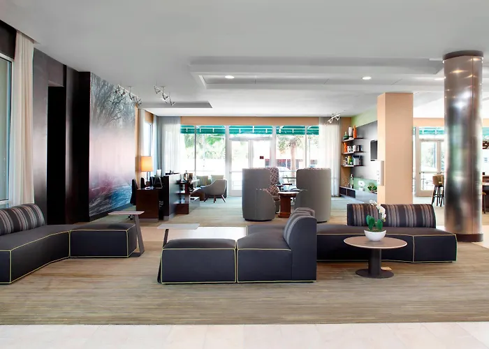 Courtyard By Marriott Deland Historic Downtown Hotel