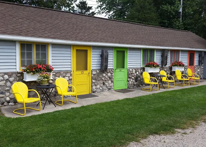 Bay Port Lodging Frankfort