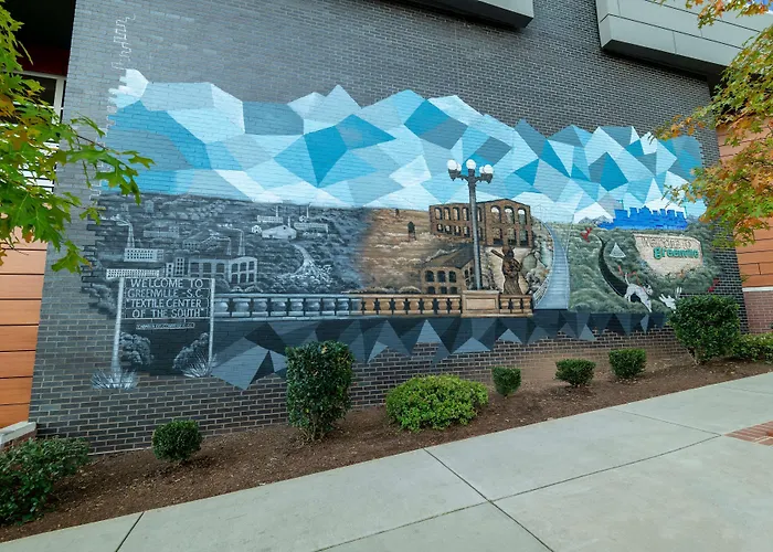 Hyatt Place Greenville Downtown