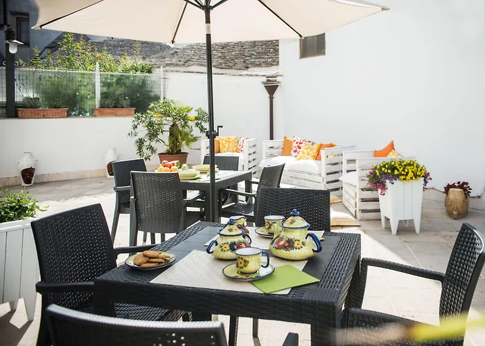 Trulli Family - Trulli&Cummerse