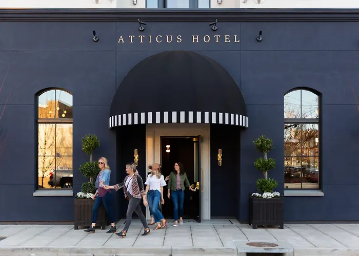 Luxury Hotels in McMinnville