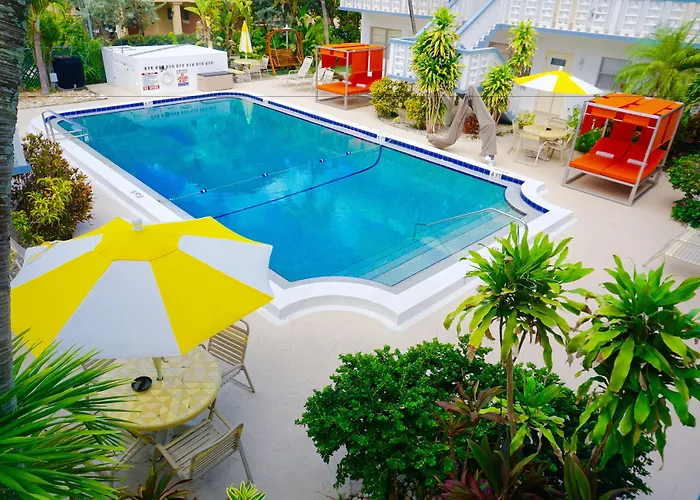 Club Lux Resort By The Beach Deerfield Beach