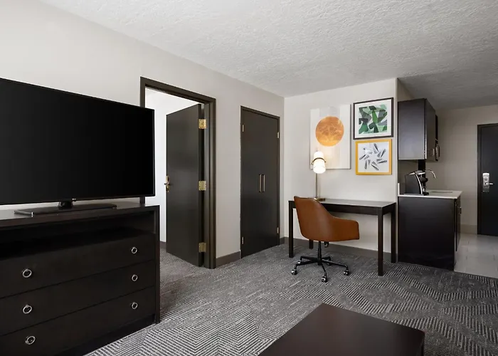 Holiday Inn & Suites Albuquerque Airport By Ihg