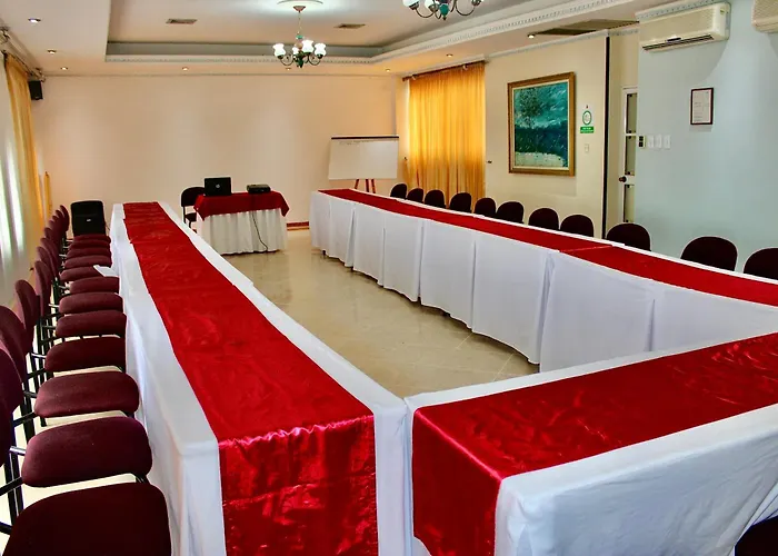 Hotel Plaza Versalles Cali